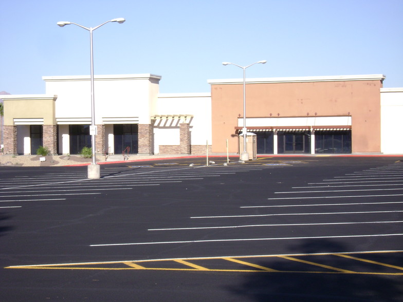 1755 N McCulloch Blvd, Lake Havasu City, AZ for lease - Building Photo - Image 2 of 5