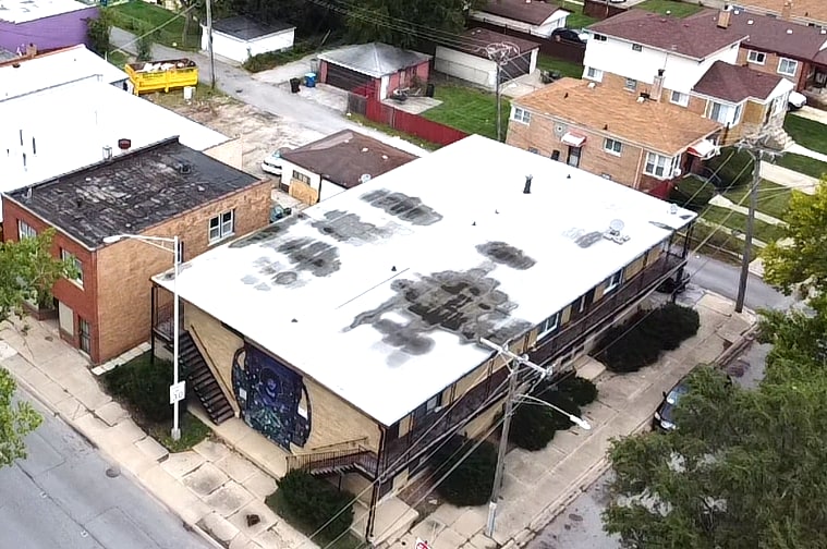 Calumet Park 52-Unit, 4 Bldg Portfolio portfolio of 4 properties for sale on LoopNet.com - Building Photo - Image 3 of 4