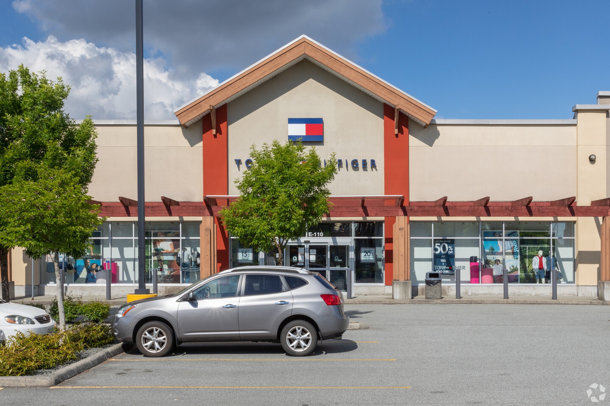 805 Boyd St, New Westminster, BC V3M 5X2 SmartCentres Queensborough Landing