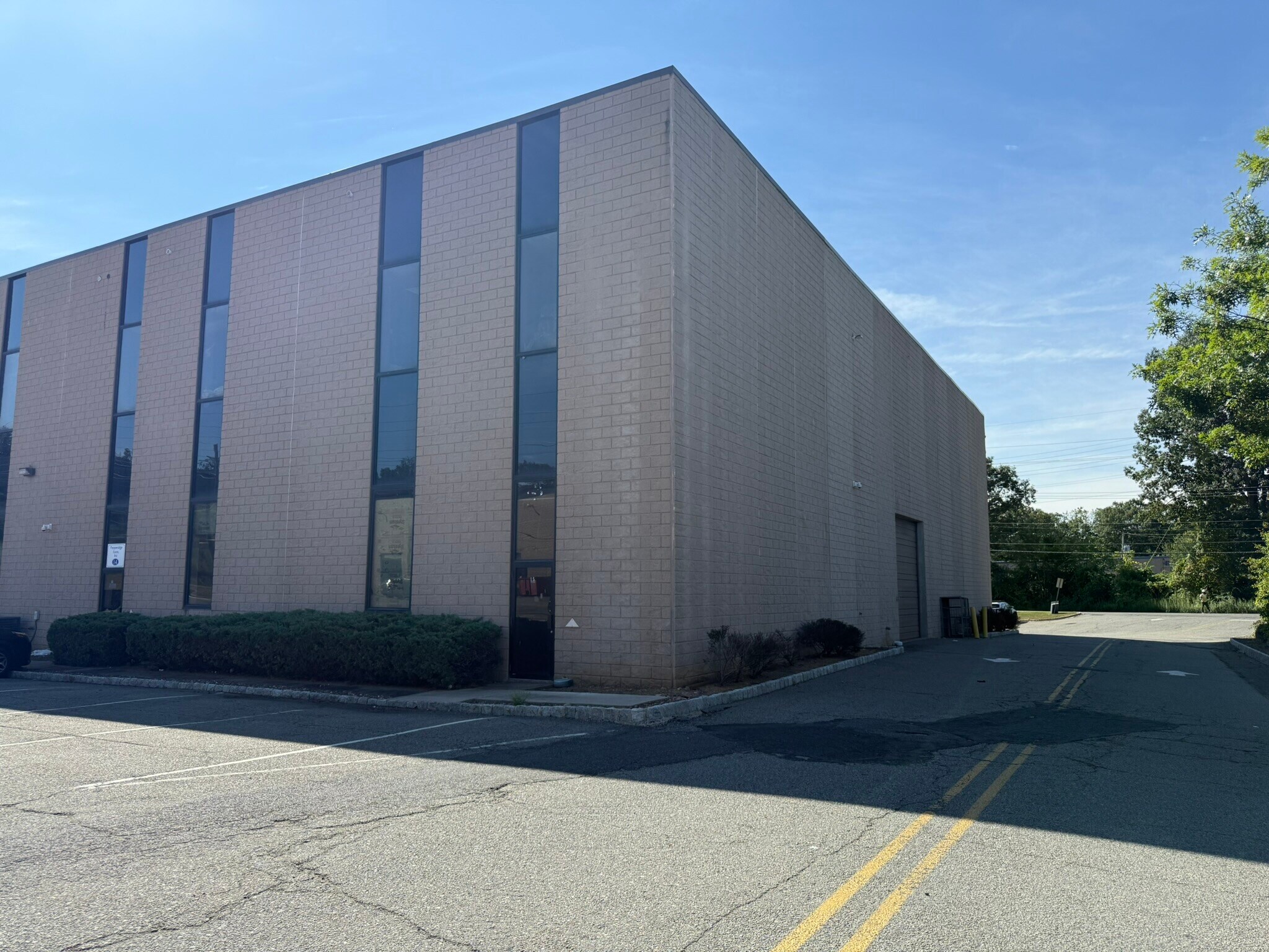 105 W Dewey Ave, Wharton, NJ for lease Building Photo- Image 1 of 7