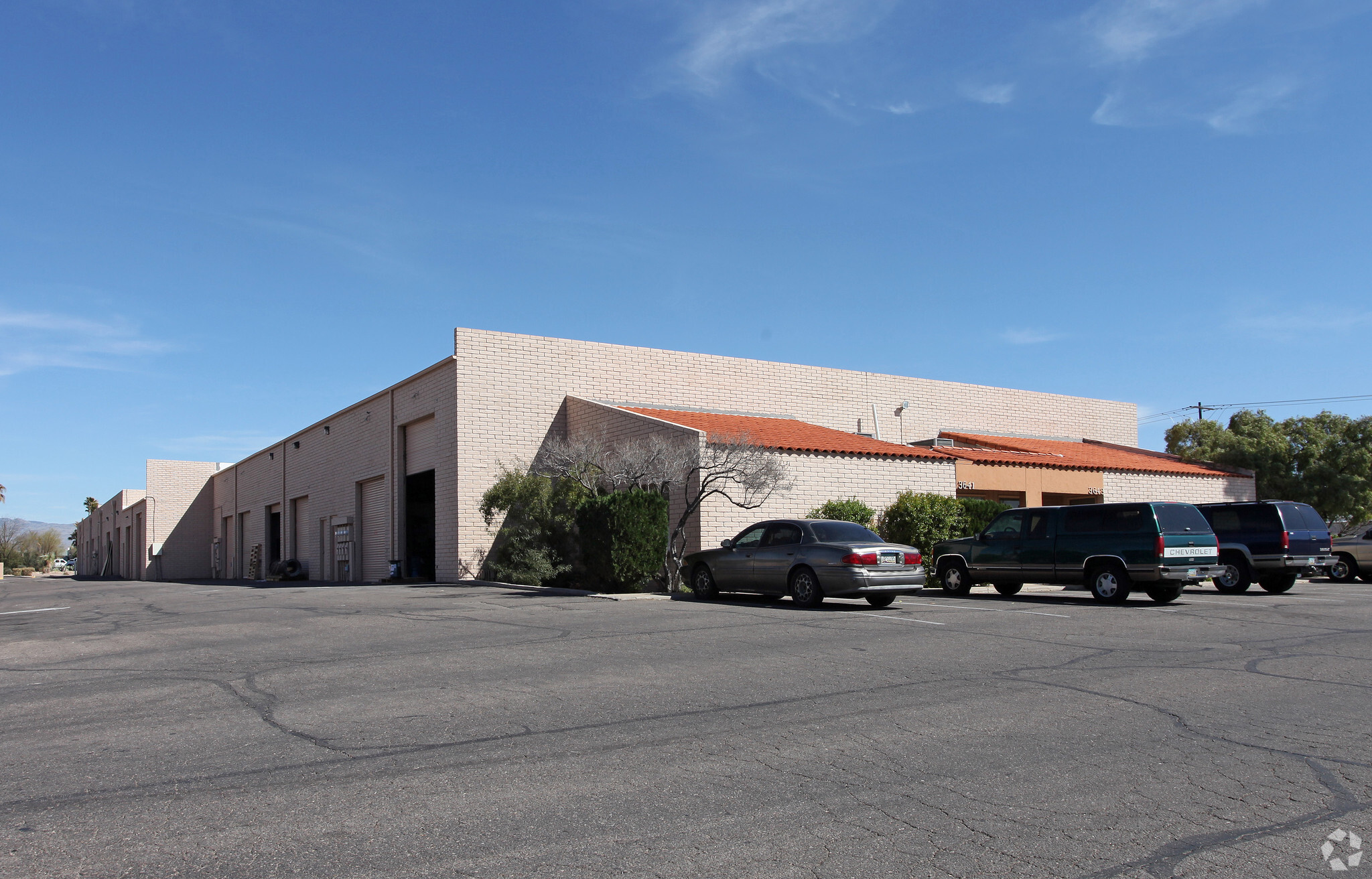 3200 S Dodge Blvd, Tucson, AZ 85713 - South Dodge Business Center | LoopNet