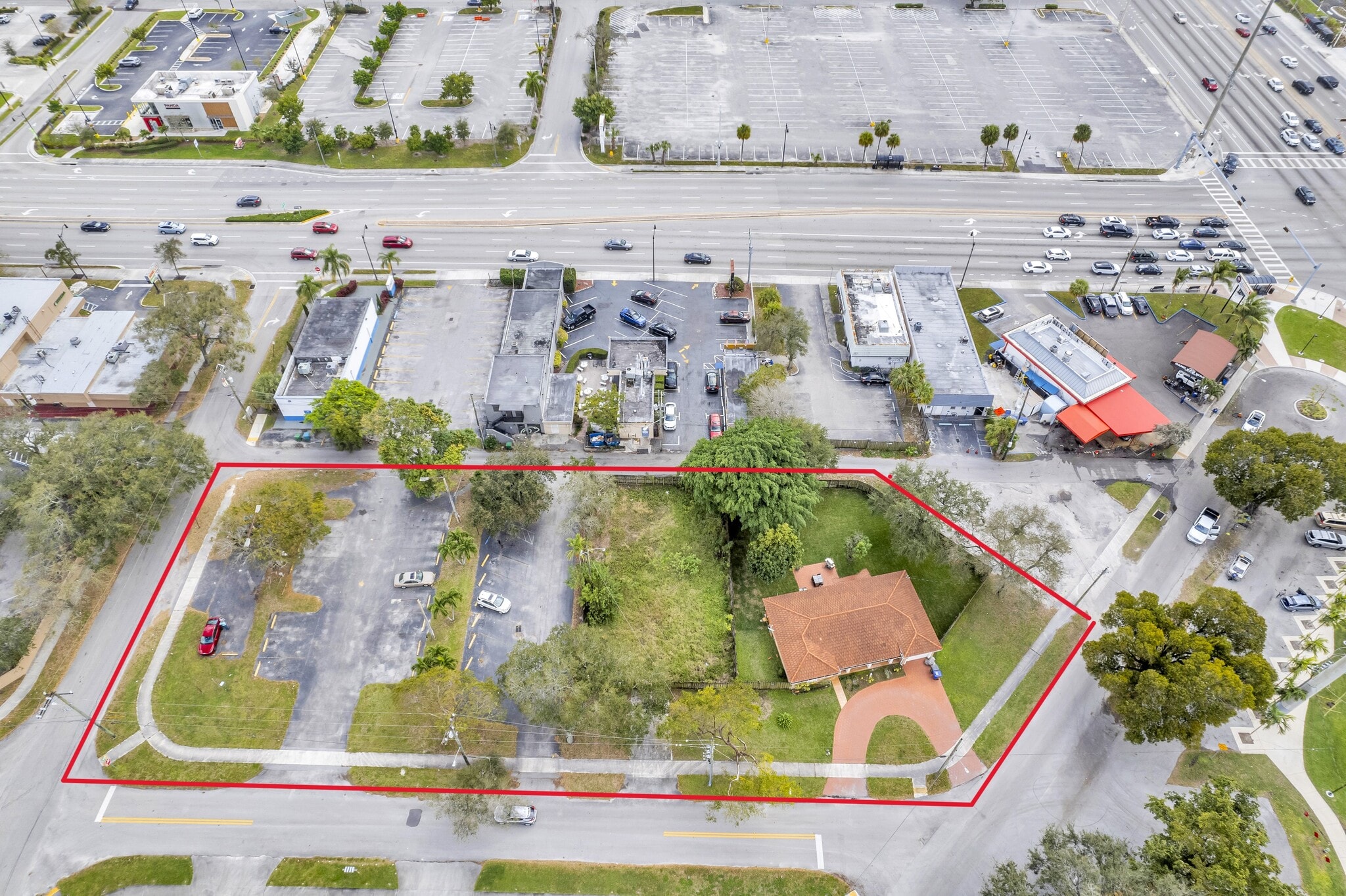 5912 Tyler Street, Hollywood, FL for sale Primary Photo- Image 1 of 17