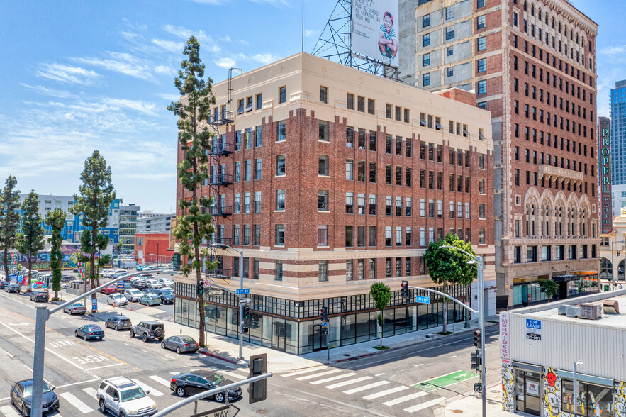 110 W 11th St, Los Angeles, CA for lease - Building Photo - Image 1 of 9