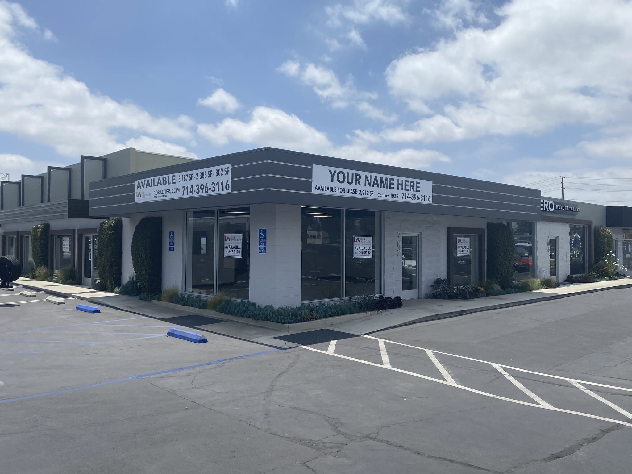 702-706 W Katella Ave, Orange, CA for lease Building Photo- Image 1 of 12