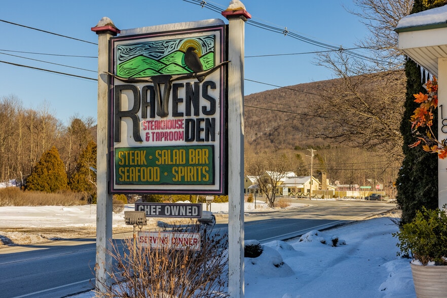 1844 Depot St, Manchester Center, VT for sale - Building Photo - Image 2 of 107