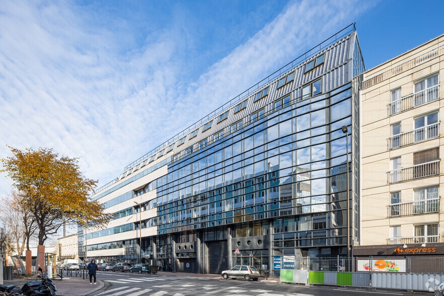 164-170 Rue Victor Hugo, Levallois-Perret for lease - Primary Photo - Image 1 of 3