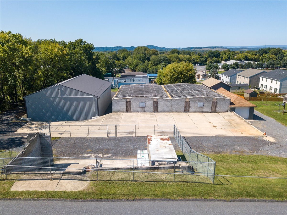 4870 Mt Vernon, Temple, PA for sale Primary Photo- Image 1 of 1