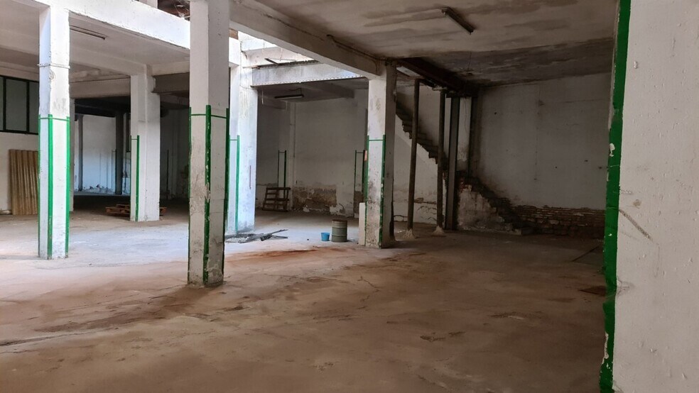 Retail in Algemesí for lease - Building Photo - Image 3 of 10