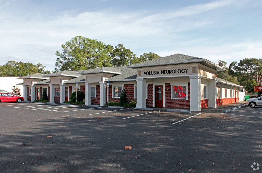 760 S Volusia Ave, Orange City, FL for lease - Primary Photo - Image 1 of 4