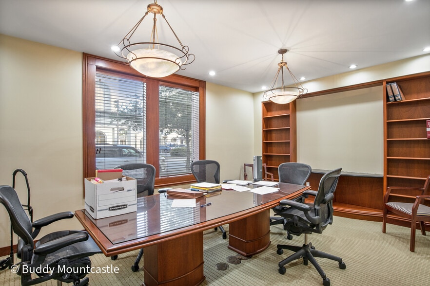 4551 Ponce De Leon Blvd, Coral Gables, FL for lease - Interior Photo - Image 3 of 19