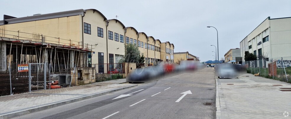 Industrial in Torrejón De Ardoz, Madrid for sale - Primary Photo - Image 1 of 21