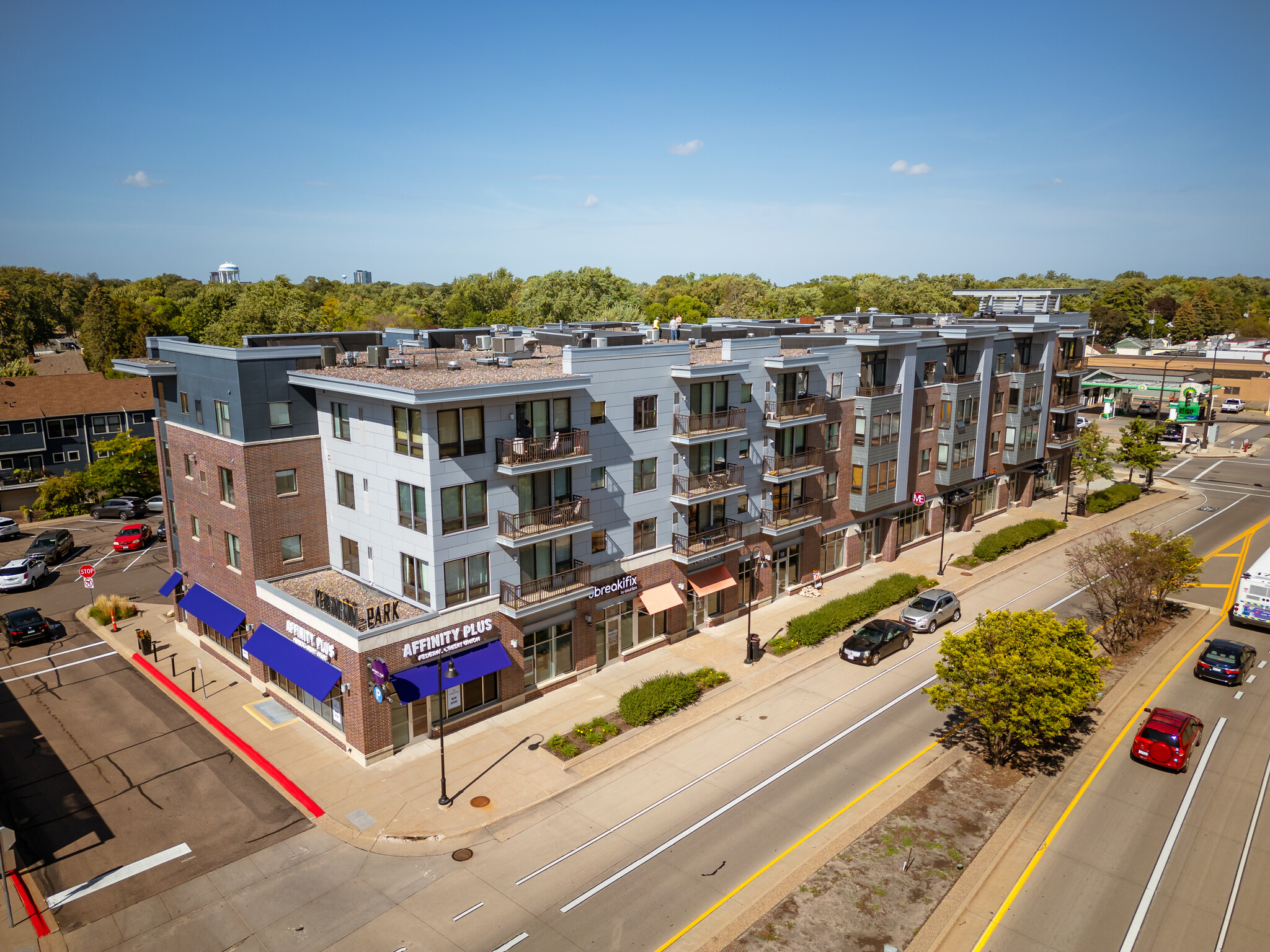 7600-7620 Lyndale Ave S, Richfield, MN for lease Building Photo- Image 1 of 26