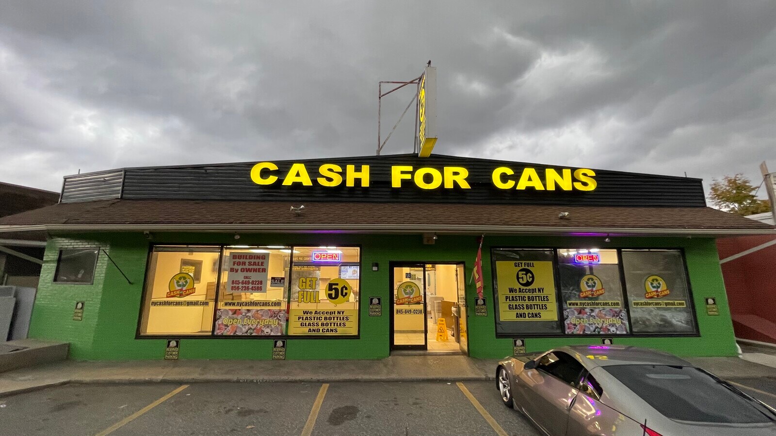 73 S Liberty Dr, Stony Point, NY 10980