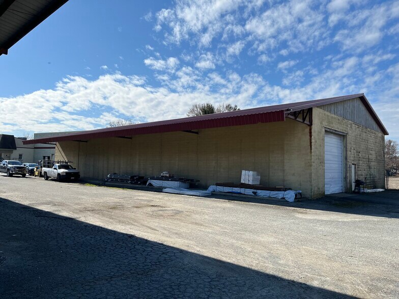 171 W Main St, Cecilton, MD for sale - Building Photo - Image 1 of 1