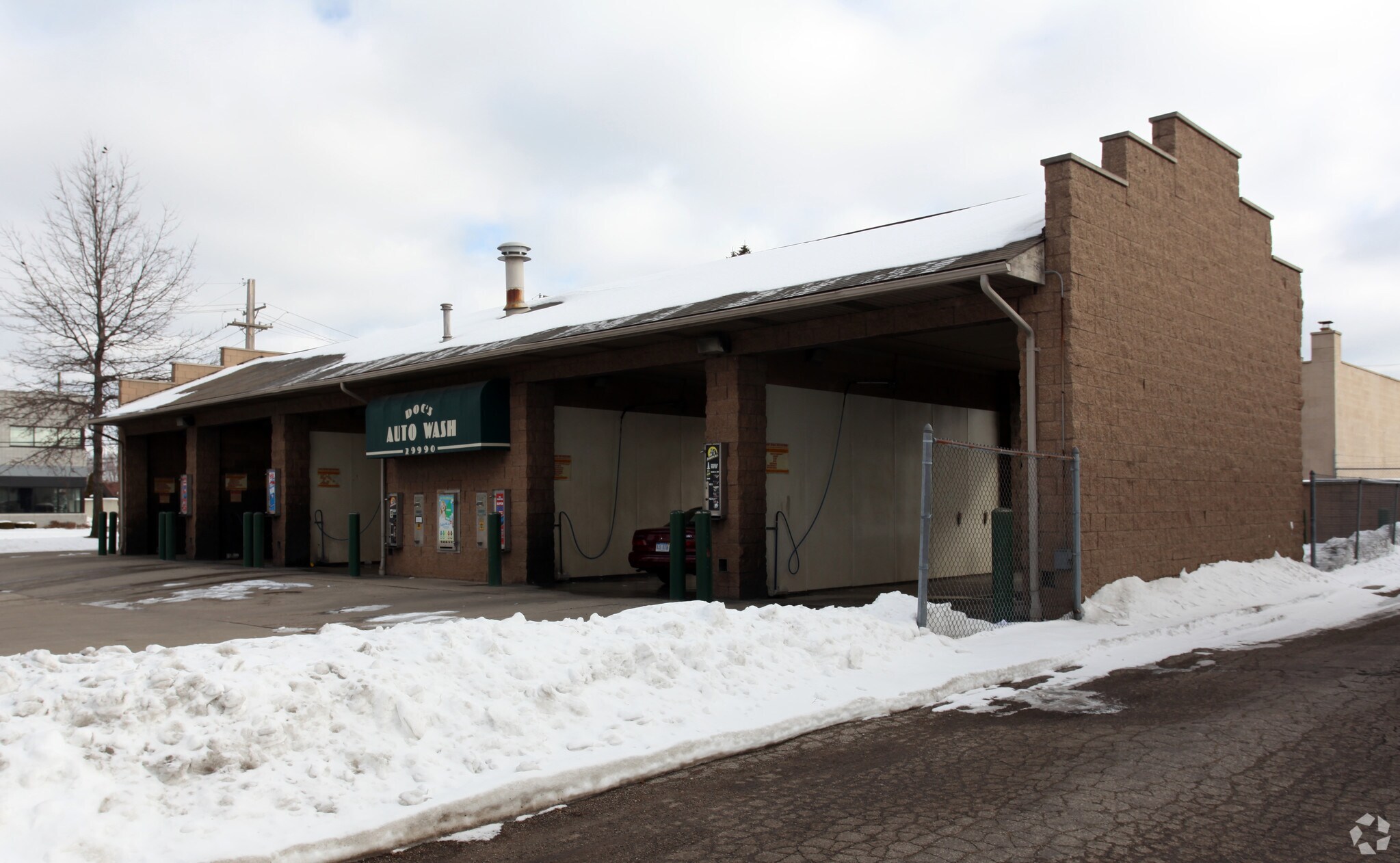 29990 John R Rd, Madison Heights, MI for sale Primary Photo- Image 1 of 1