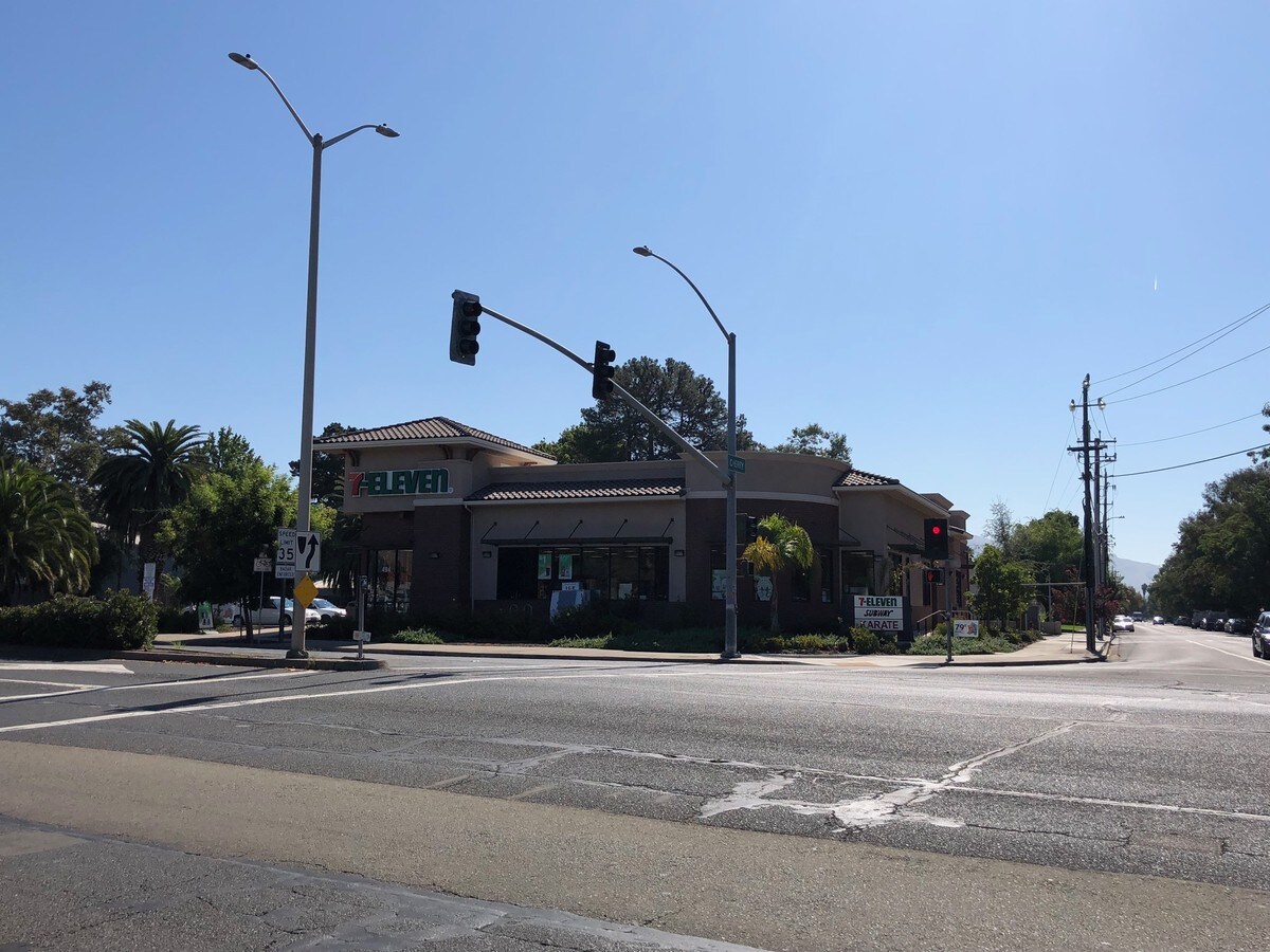 488 Mowry Ave, Fremont, CA 94536