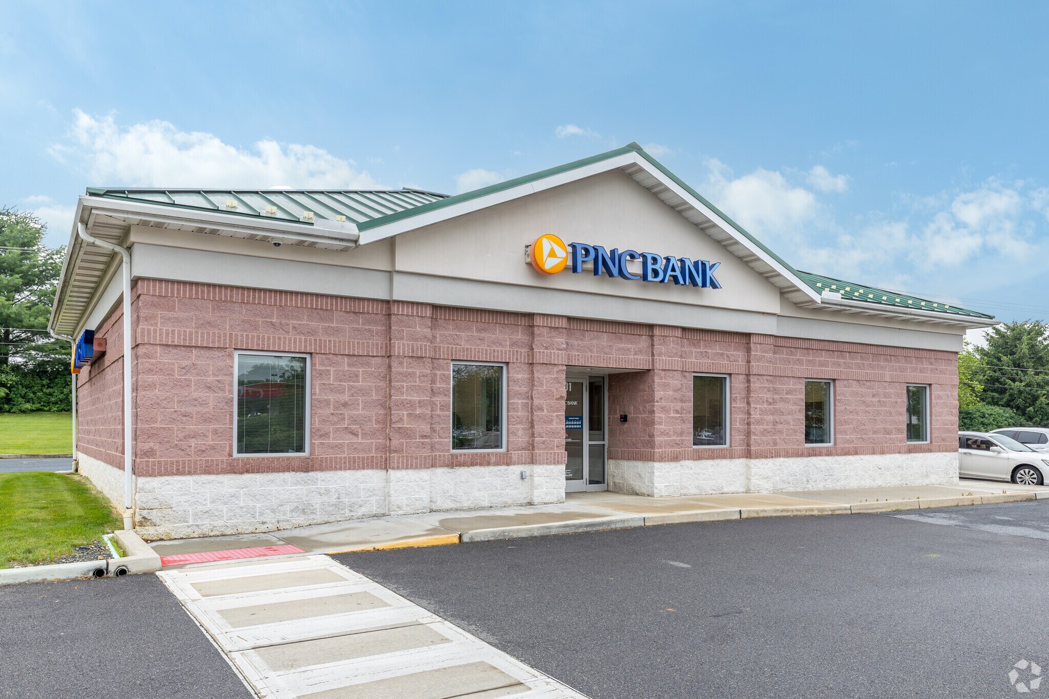 401 Town Center Blvd, Easton, PA for sale Primary Photo- Image 1 of 1