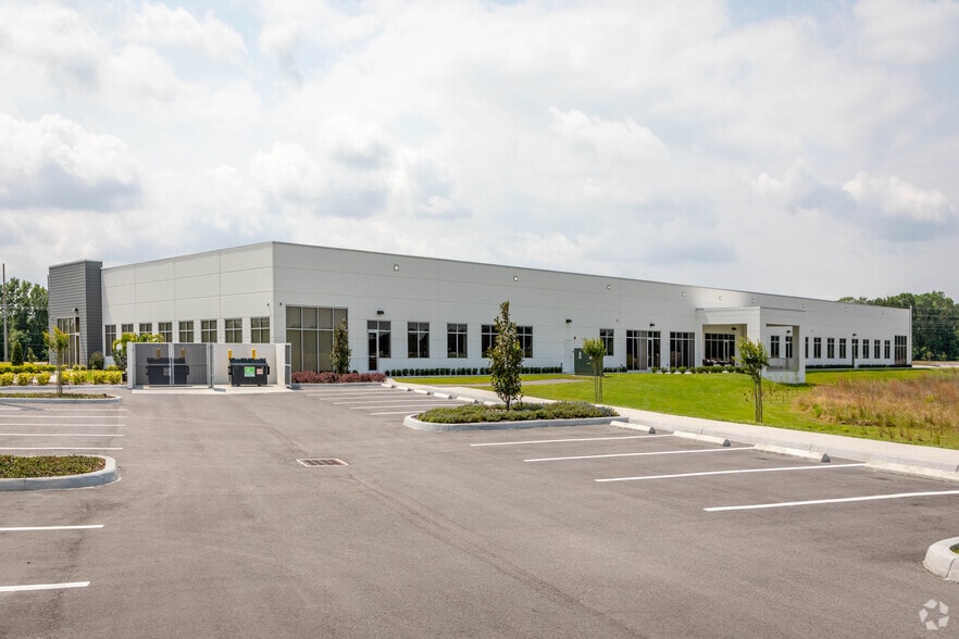 3111 W Pipkin Rd, Lakeland, FL for lease - Building Photo - Image 3 of 8