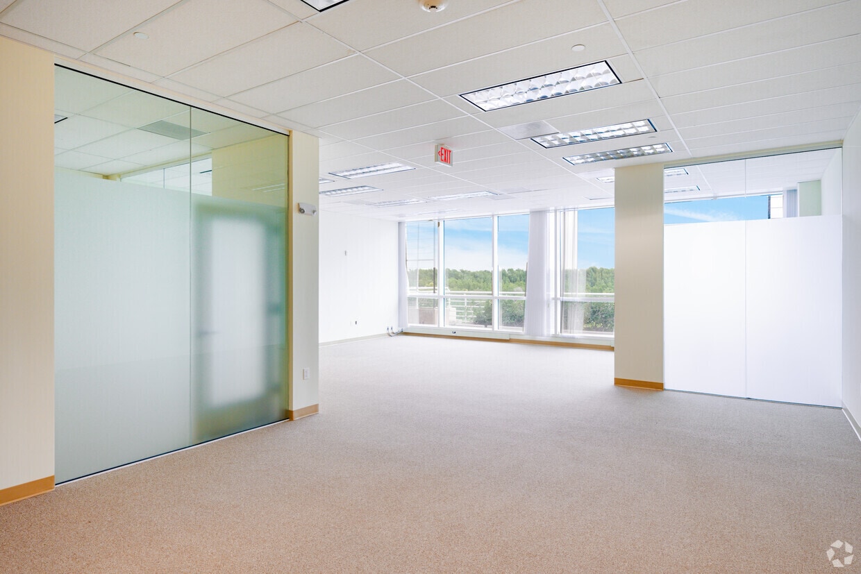 18001 Old Cutler Rd, Palmetto Bay, FL for lease Interior Photo- Image 1 of 1