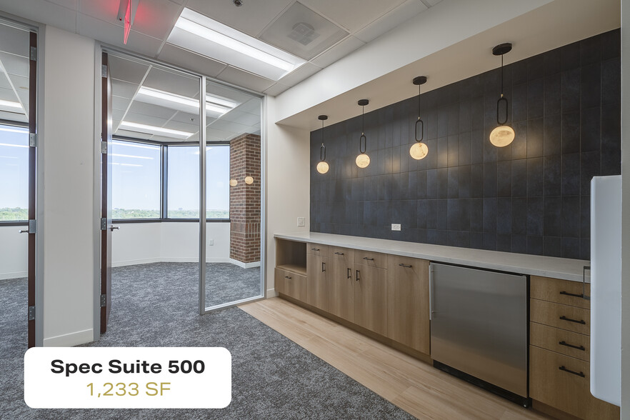 1755 N Collins Blvd, Richardson, TX for lease - Interior Photo - Image 3 of 9