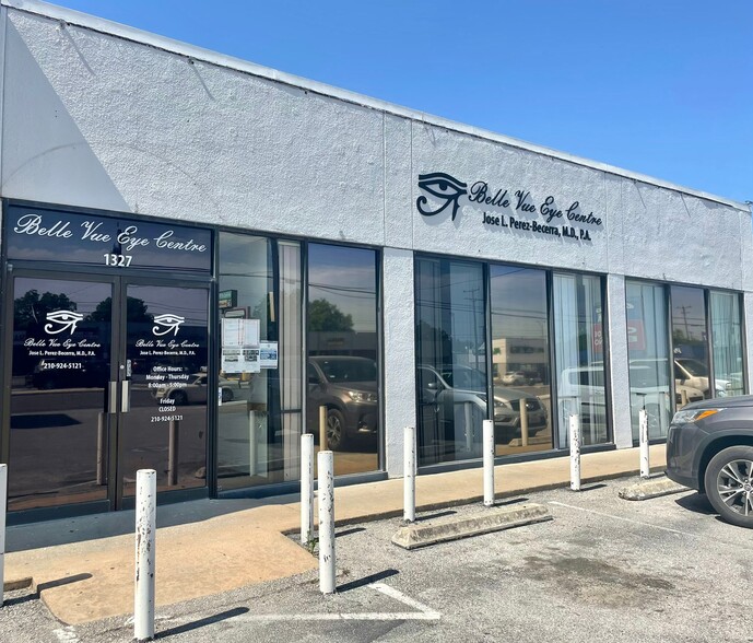 1327-1329 SW Military Dr, San Antonio, TX for lease - Building Photo - Image 2 of 17