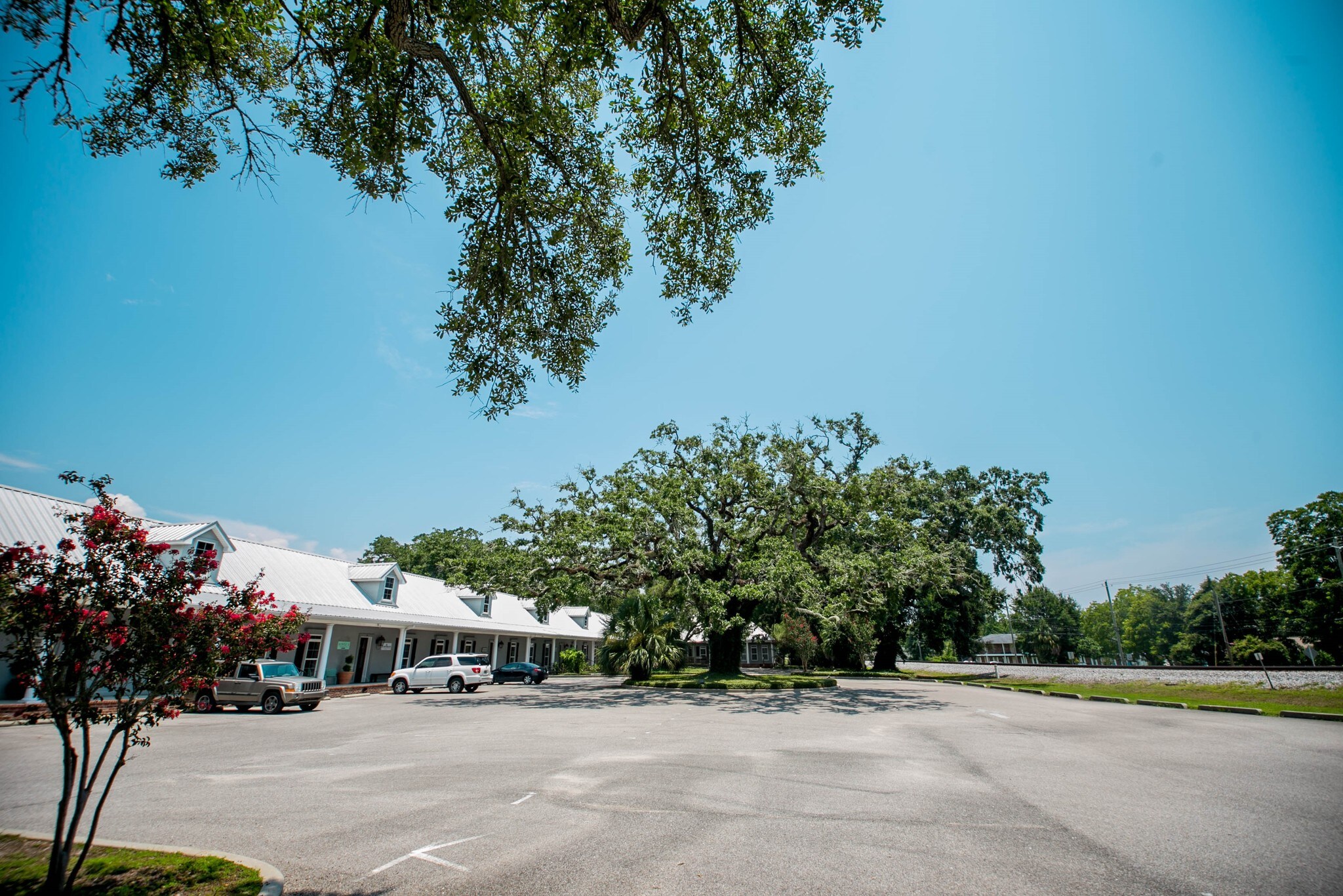 302 Courthouse Rd, Gulfport, MS 39507 SPACES FOR LEASE COURTHOUSE