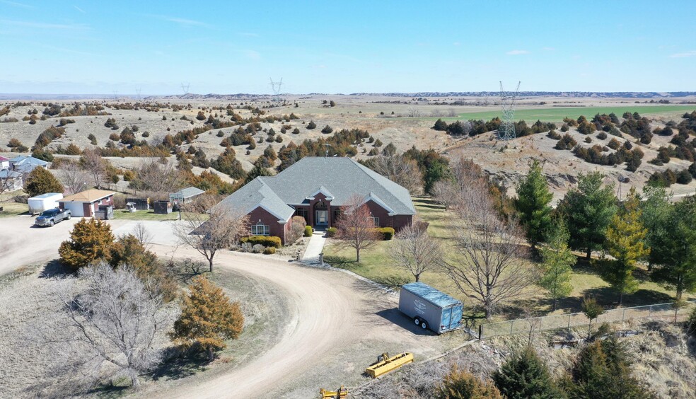 10641 S Old Highway 83, North Platte, NE for sale - Building Photo - Image 3 of 30