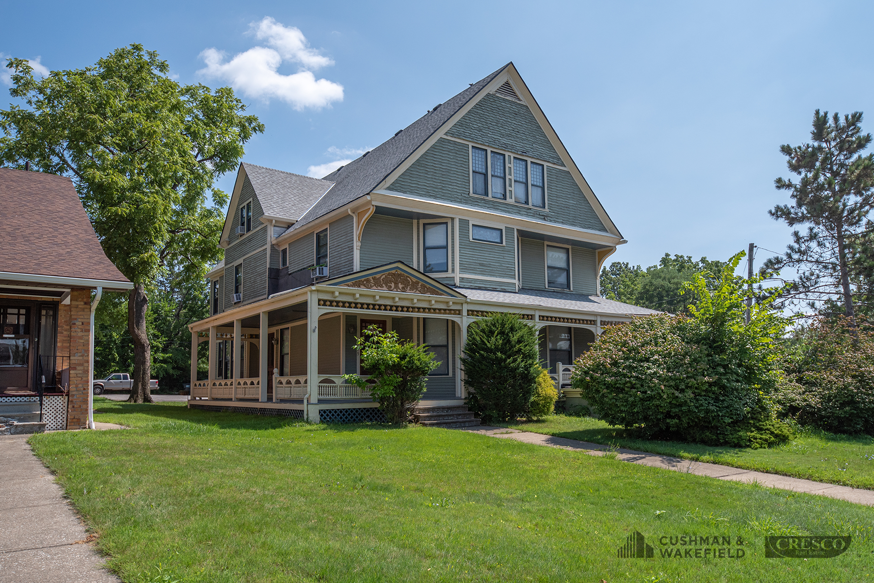 755 Broadway Ave, Bedford, OH for sale Primary Photo- Image 1 of 45