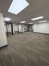 317 Shelby St, Kingsport, TN for lease Interior Photo- Image 2 of 6