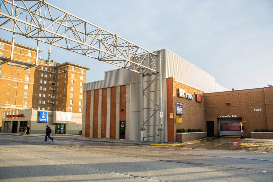 1225 N Meridian St, Indianapolis, IN for lease - Building Photo - Image 1 of 9