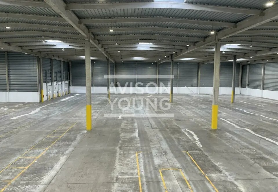 Flex in Bobigny for lease Interior Photo- Image 1 of 5