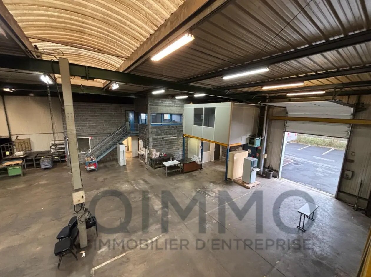 Flex in Orchies for lease Building Photo- Image 1 of 5