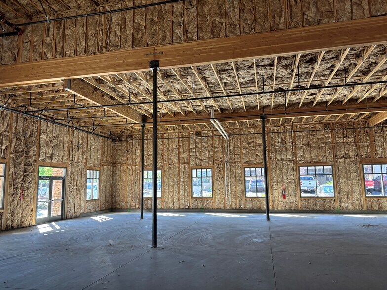 2871 Saint Rose Pky, Henderson, NV for lease - Interior Photo - Image 3 of 7