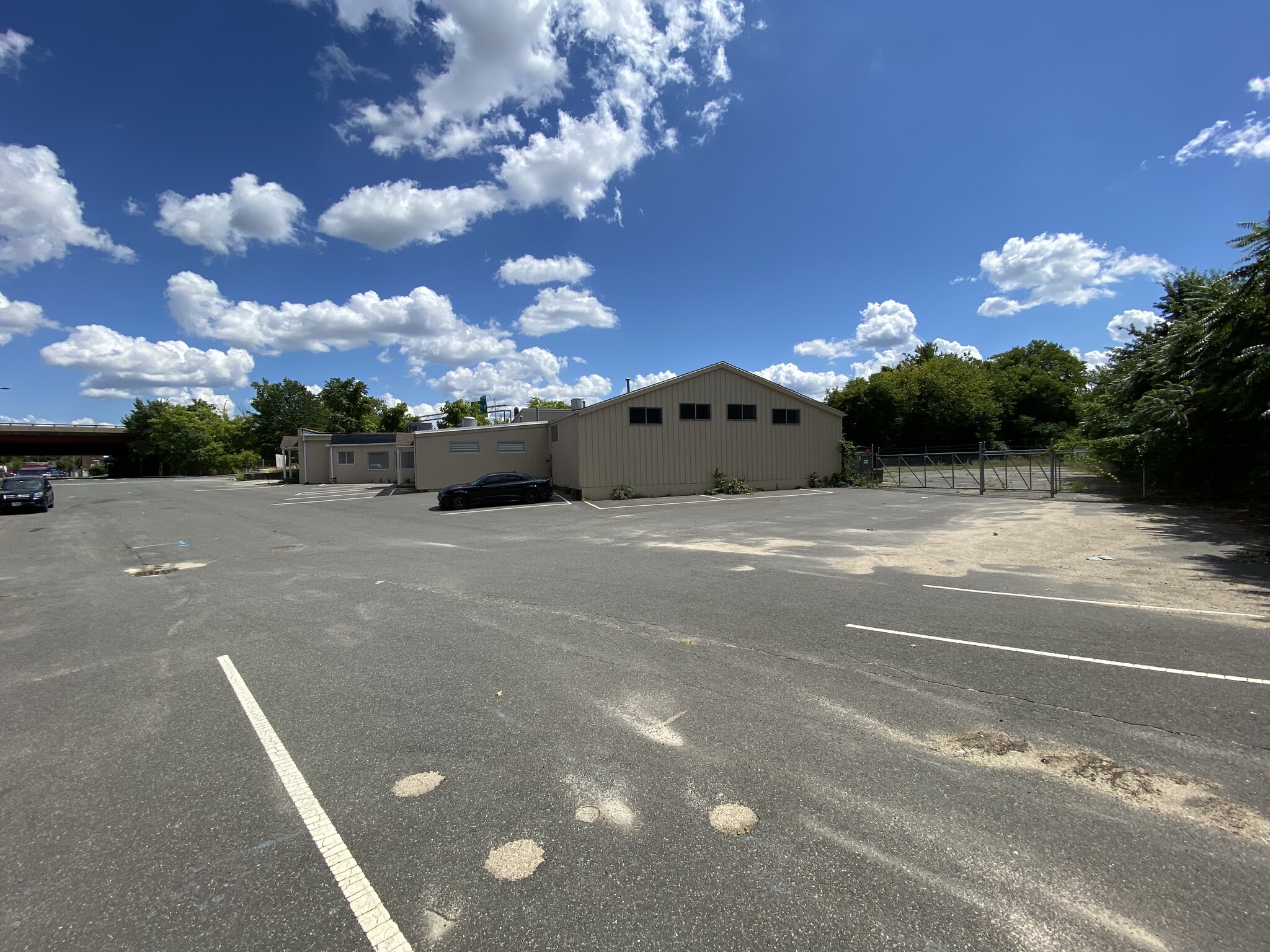 75 Arch St, Springfield, MA for sale Building Photo- Image 1 of 4