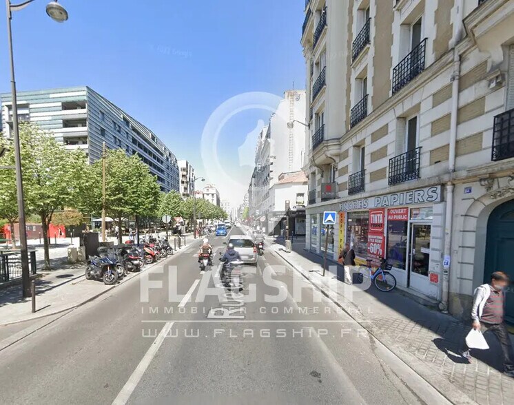 Retail in Paris for lease - Building Photo - Image 3 of 3