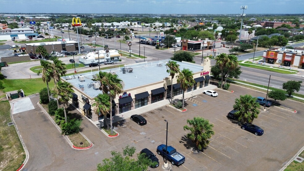 7490 Padre Island Blvd, Brownsville, TX for lease - Building Photo - Image 3 of 5