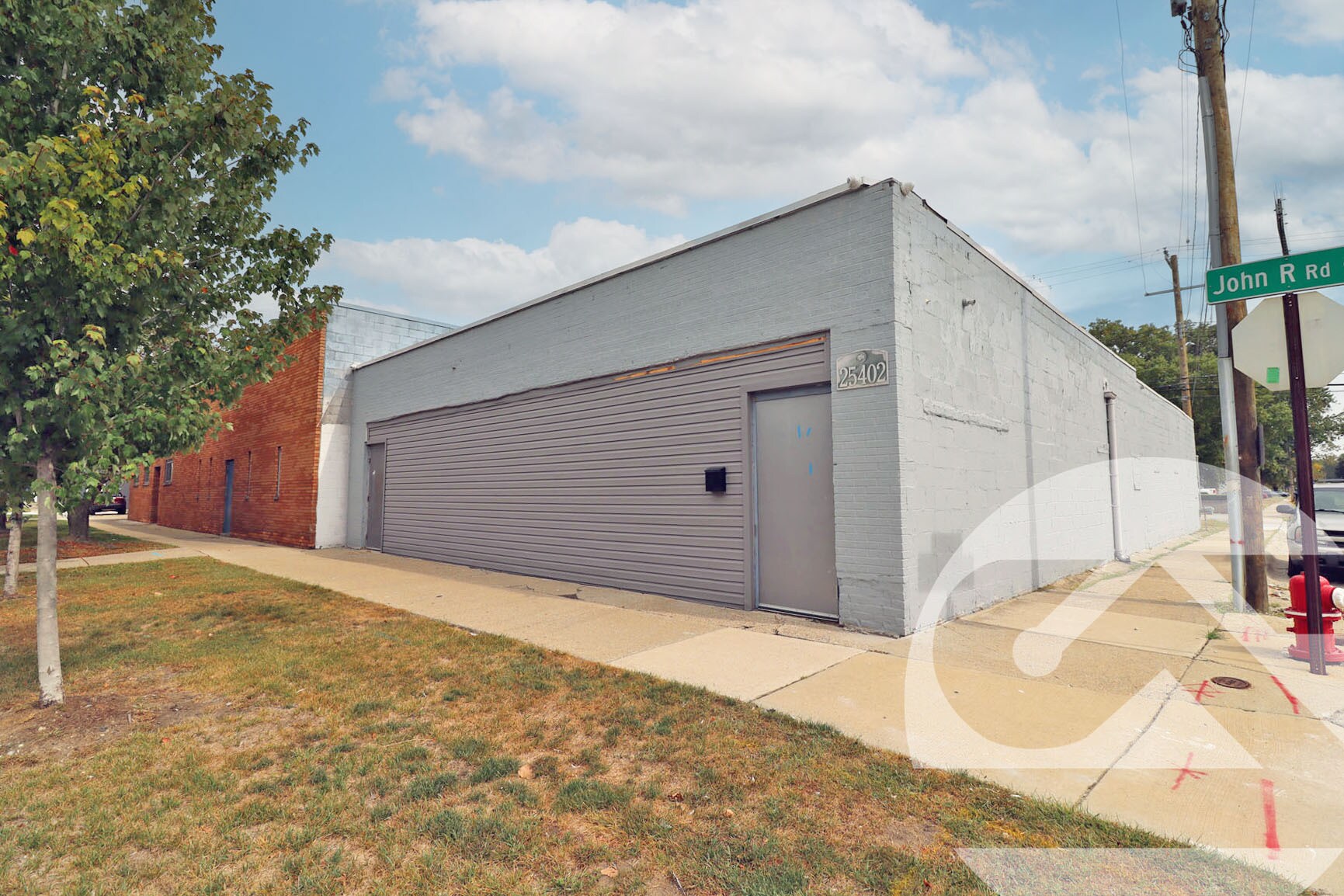 25402 John R Rd, Madison Heights, MI for sale Primary Photo- Image 1 of 2
