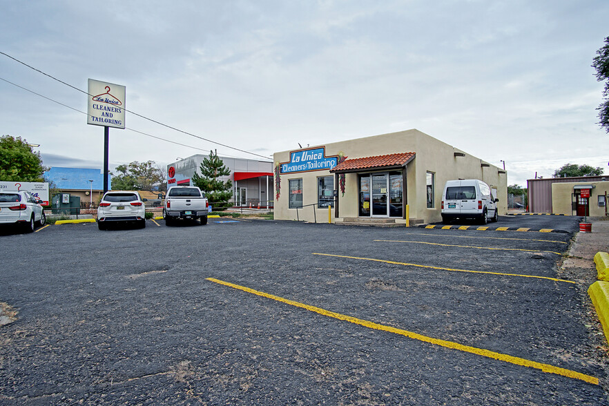 1932 Cerrillos Rd, Santa Fe, NM for sale - Building Photo - Image 2 of 50