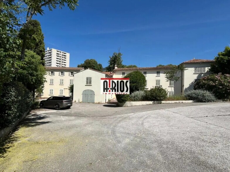 Office in Toulon for sale - Building Photo - Image 2 of 13