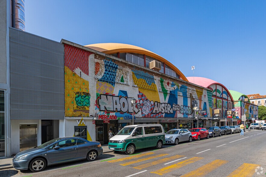 Retail in Madrid, Madrid for lease - Building Photo - Image 2 of 3