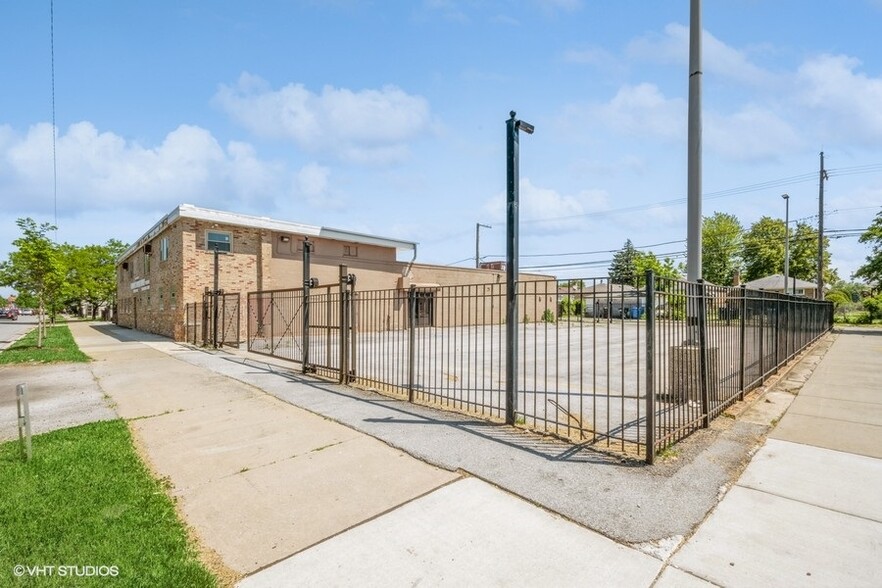 10747 S Halsted St, Chicago, IL for sale - Building Photo - Image 1 of 1