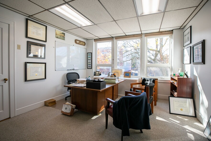 510-526 Main St, Middletown, CT for lease - Building Photo - Image 1 of 6