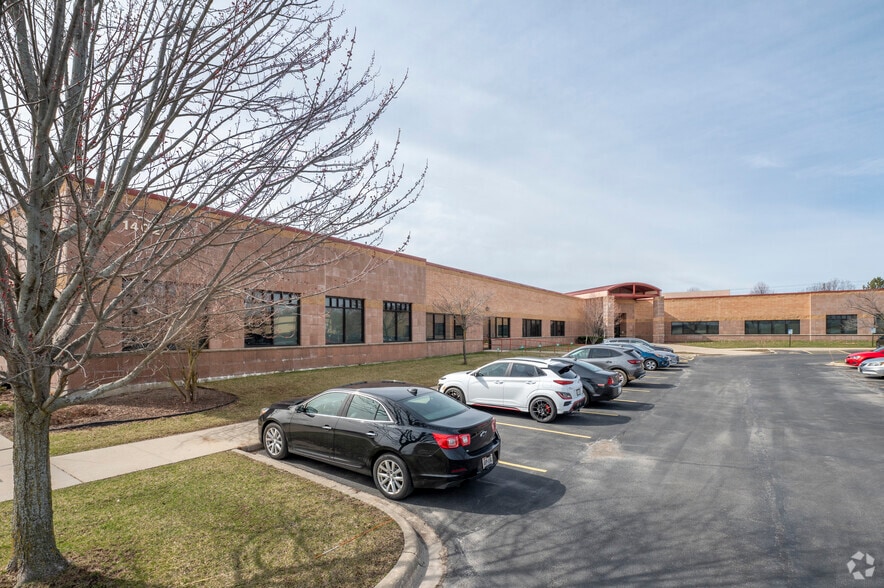 1402 Pankratz St, Madison, WI for sale - Building Photo - Image 1 of 1