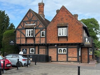 More details for 10-12 The Broadway, Beaconsfield - Office for Lease