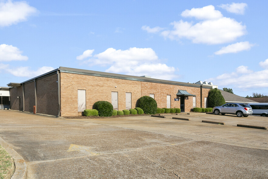 101 Office Park Dr, Brandon, MS for sale - Building Photo - Image 2 of 23