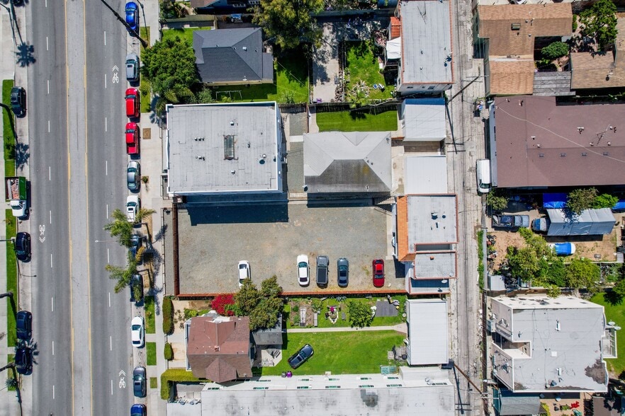 1123 Pacific Ave, Long Beach, CA for sale - Building Photo - Image 2 of 9