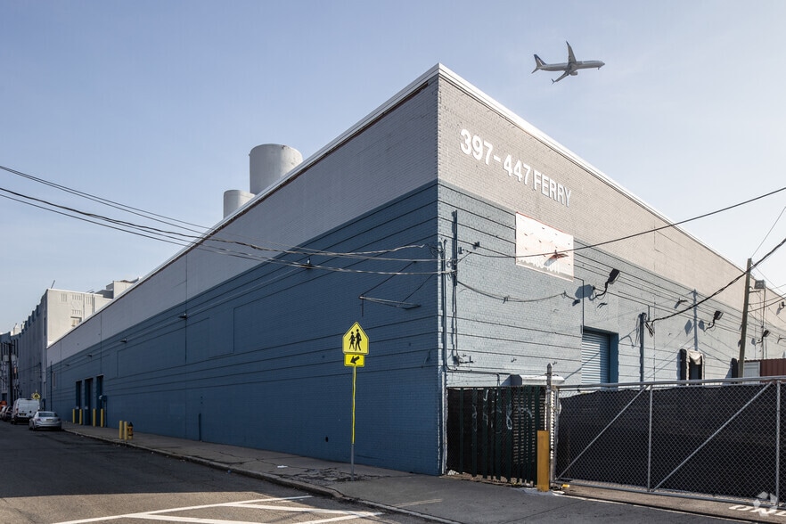 397-447 Ferry St, Newark, NJ for lease - Building Photo - Image 2 of 21