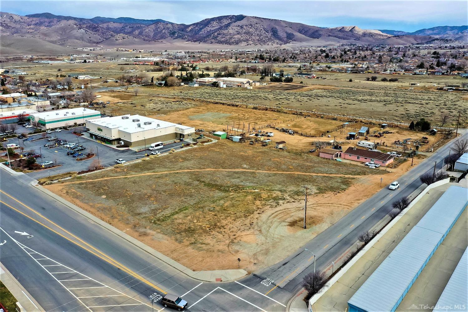 Tucker Rd, Tehachapi, CA for sale Building Photo- Image 1 of 1