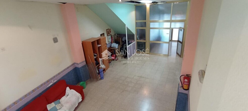 Retail in Alicante for sale - Building Photo - Image 2 of 13