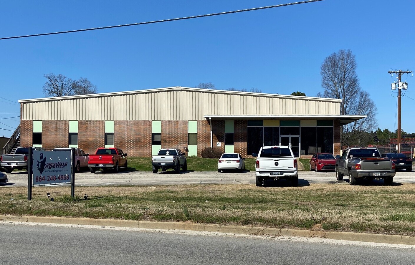 2513 Rutherford Rd, Greenville, SC 29609